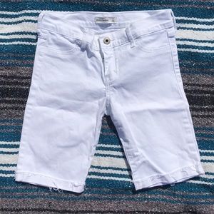Abercrombie Kids knee shorts